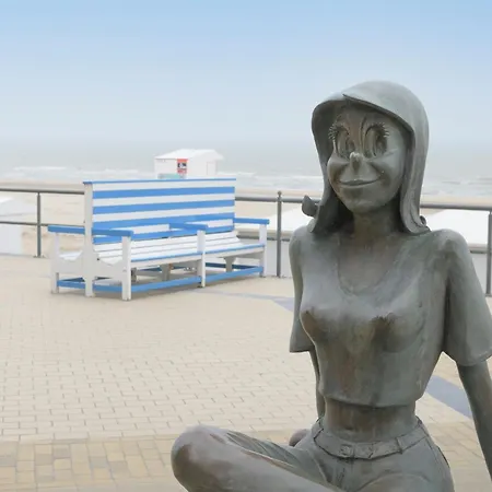 Flat In Center With Sea View, Cleaning Included Middelkerke